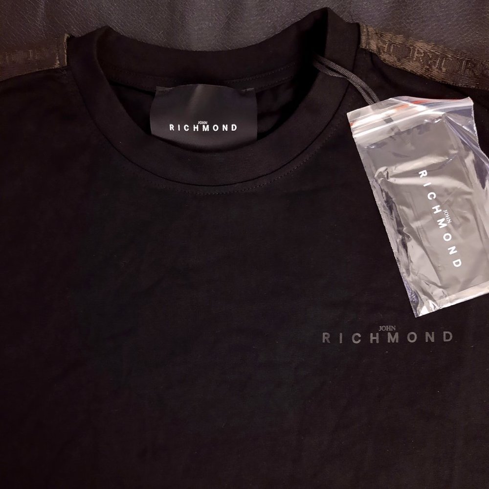 BRAND NEW JOHN RICHMOND